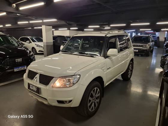 MITSUBISHI PAJERO TR4 2.0 4X4 16V 140CV FLEX 4P AUTOMÁTICO